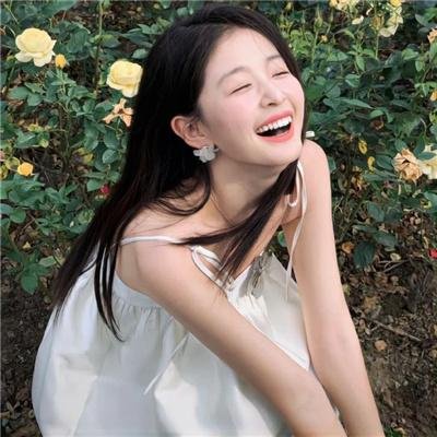 维奥莱特·诺齐埃尔